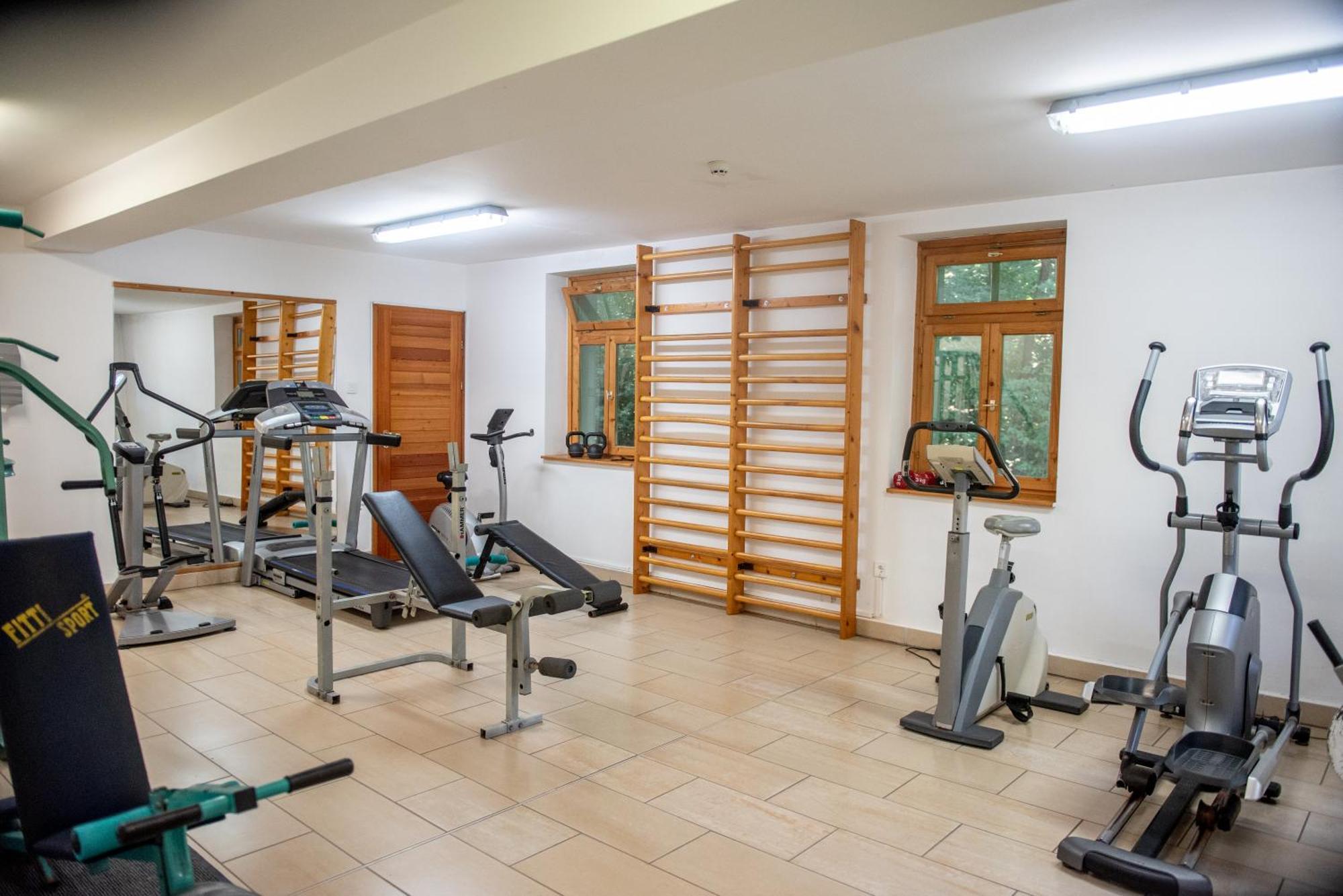 Abbazia Country Club Hotel Nemesnép Buitenkant foto